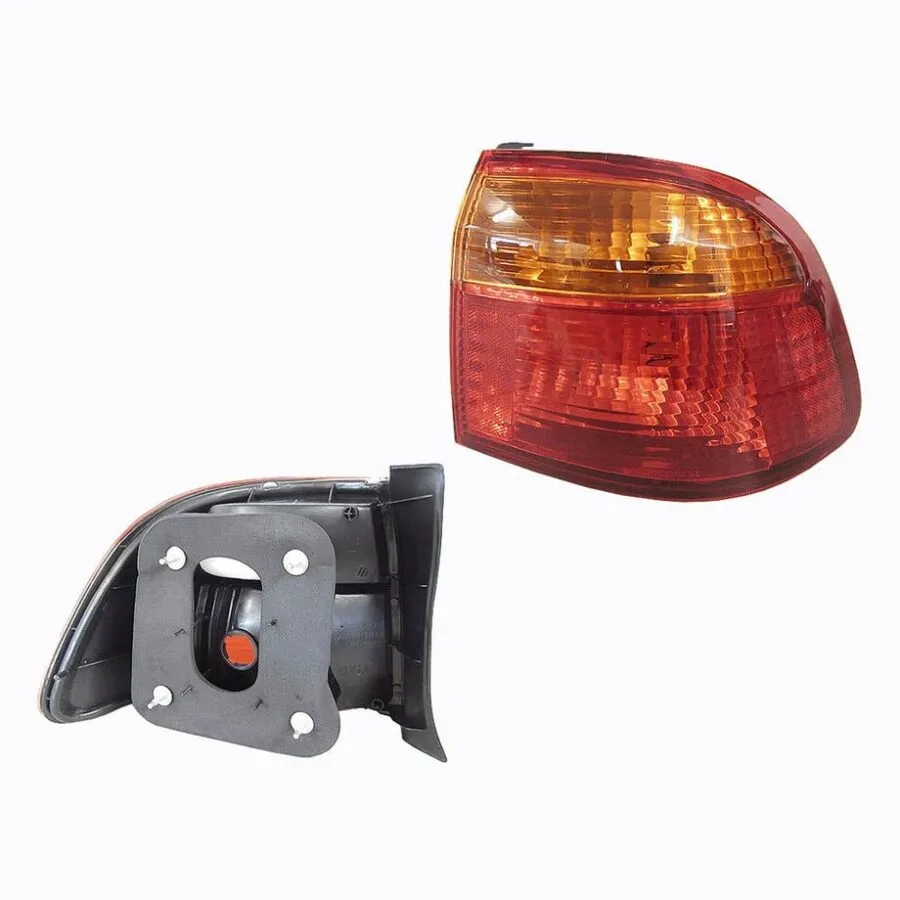 Honda Civic EK Sedan Right Tail Light (1/1999 to 10/2000)