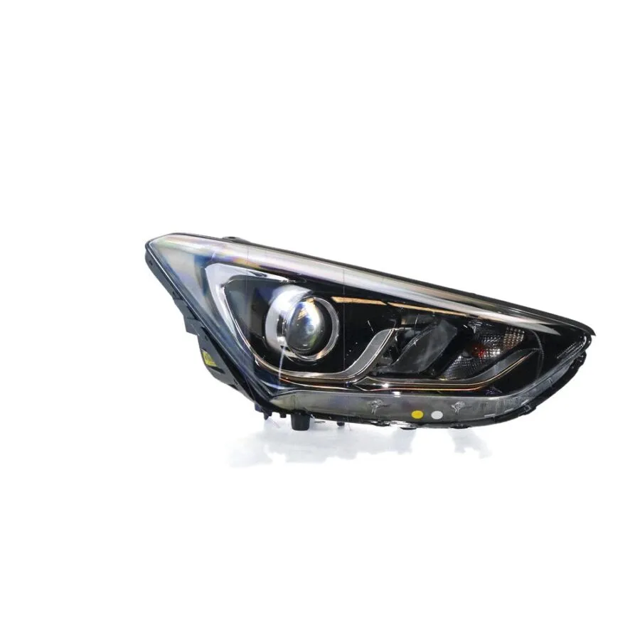 Hyundai Santa Fe DM Wagon Right Headlight (11/2015 to 3/2018)