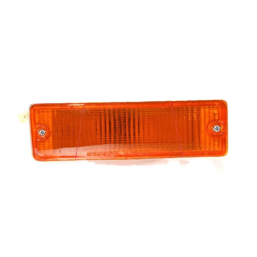 Nissan Navara D21 Utility Right Front Bar Lamp (3/1992 to 2/1997)