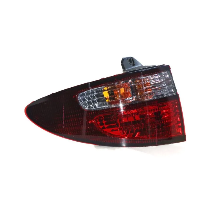 Toyota Tarago ACR30 Wagon Left Tail Light (2/2000 to 4/2003)